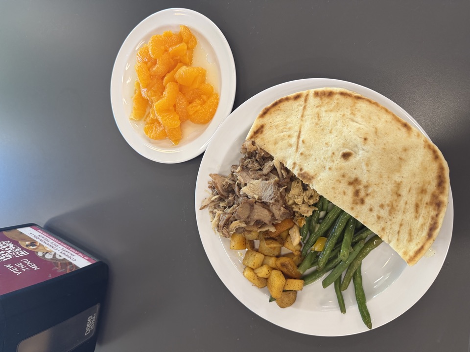 Chicken Pita Plate